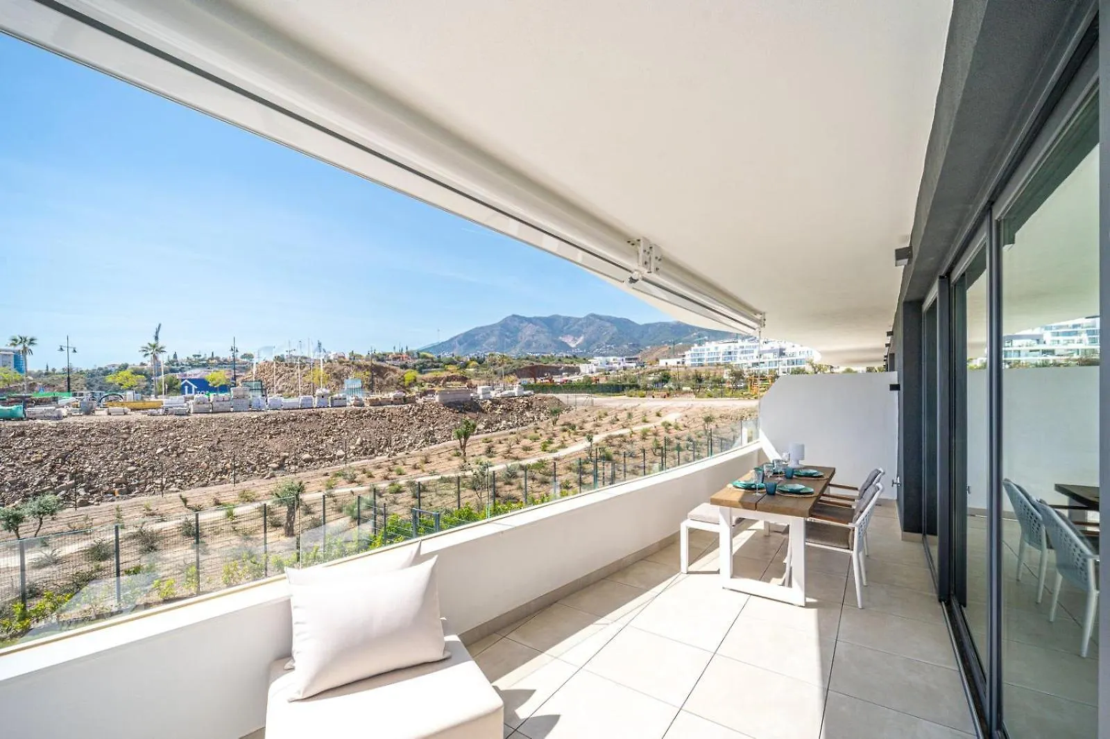 Higueron West Property Collection - La Vida Feliz Andalucia By Hwpc 丰希罗拉 公寓